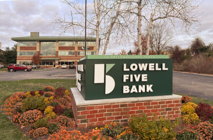 Tewksbury International Place branch location