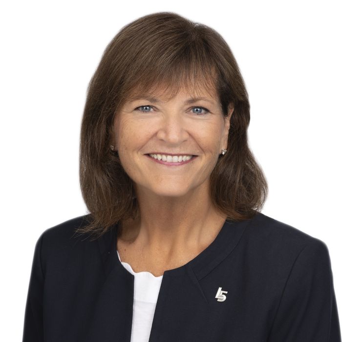 Maura Sweeney headshot