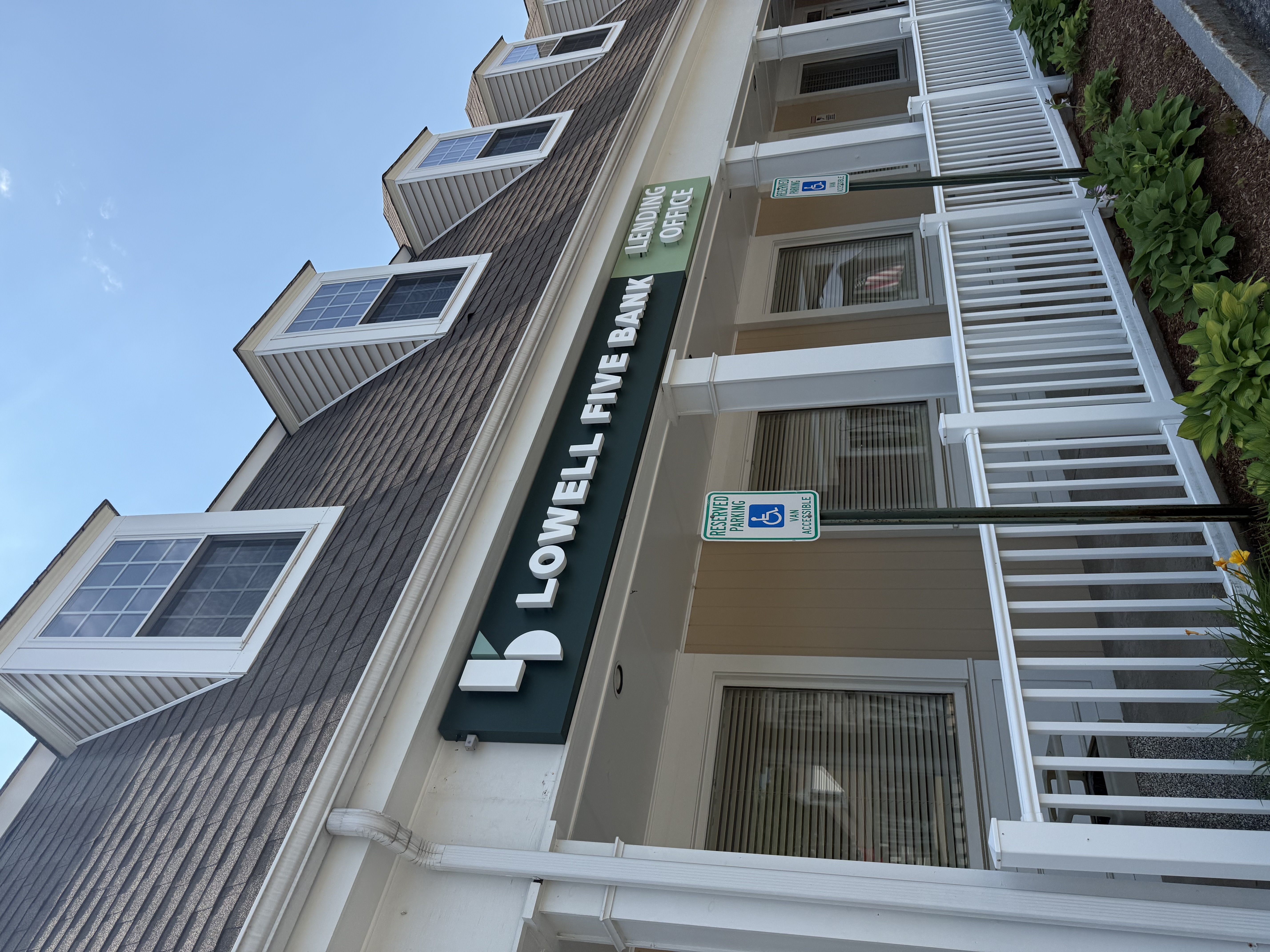 salem nh office