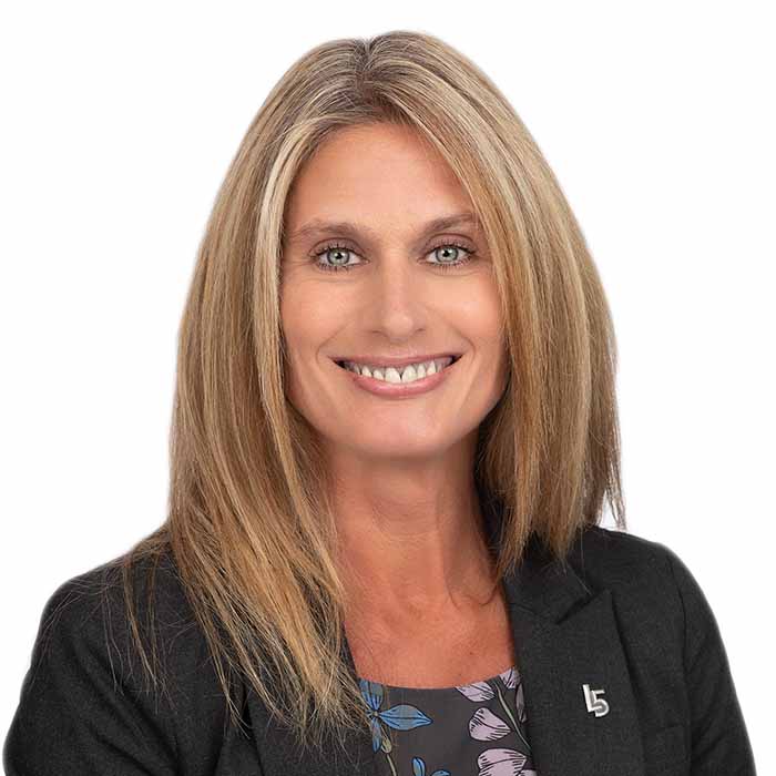 Kelly Frederick headshot