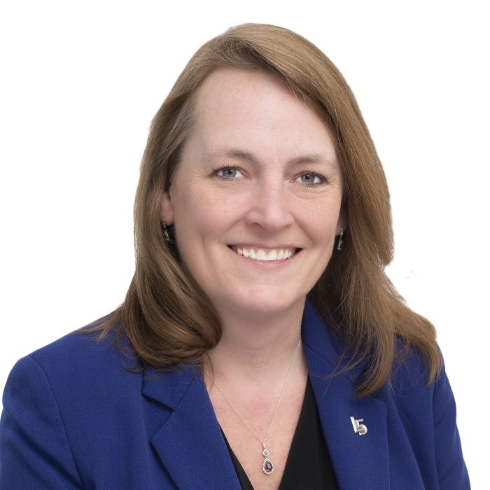 Colleen Beaumont headshot